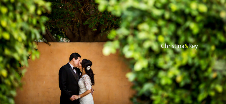 Read more about the article Christina & Rey – wedding at The Royal Palms
